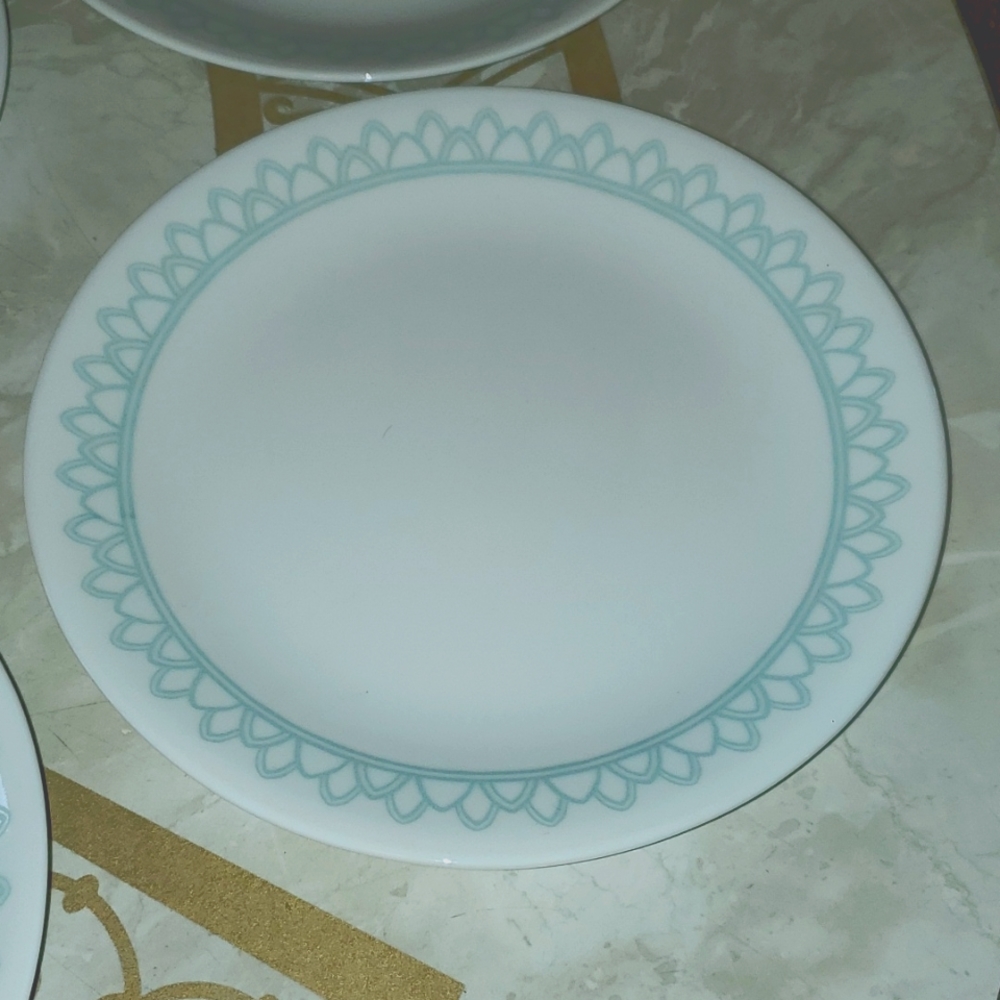 Corelle Delano Plates